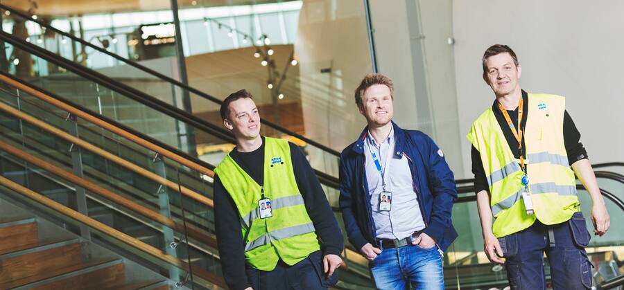 img_Flying high_additional_02_900x419